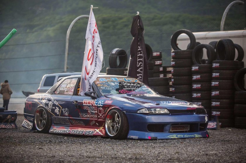 Nissan Skyline GTR r32 BN Sports