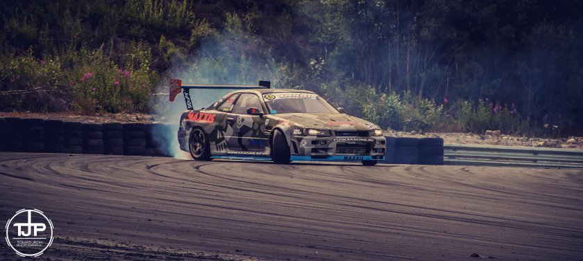 Nissan Skyline дрифт