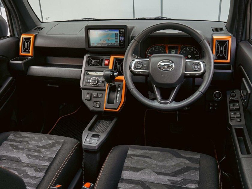 Кей кар дайхатсу танто