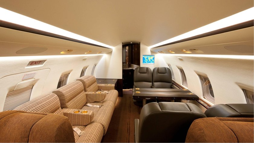 Bombardier Challenger 605 салон