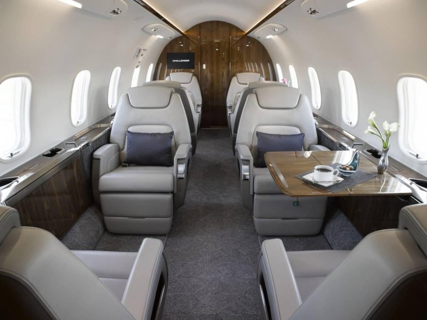 Bombardier Challenger 350 интерьер