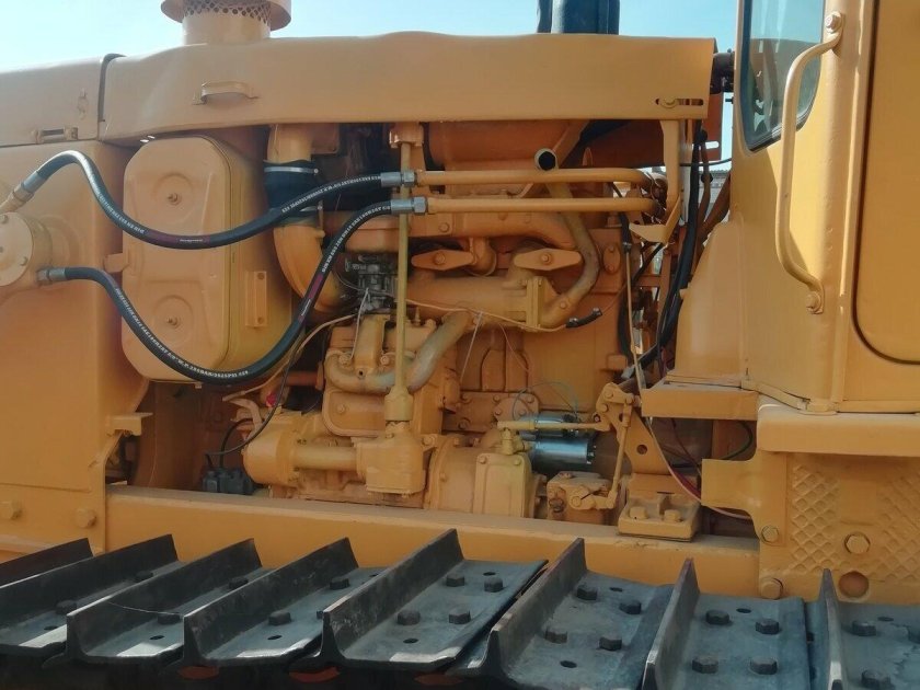 Бульдозер чтз