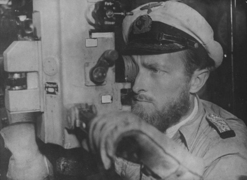 Эрих Топп командир u-552