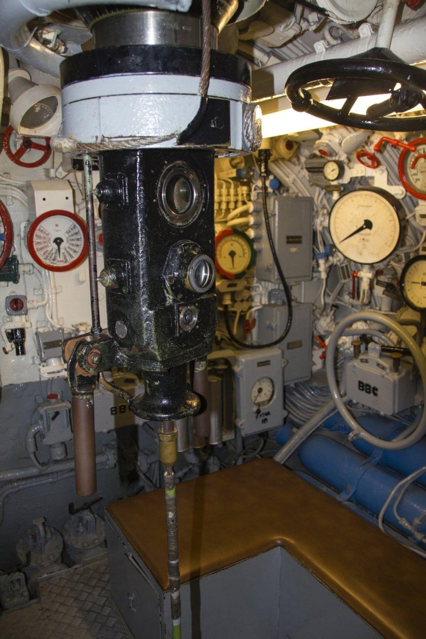 U995 немецкая подводная лодка внутри