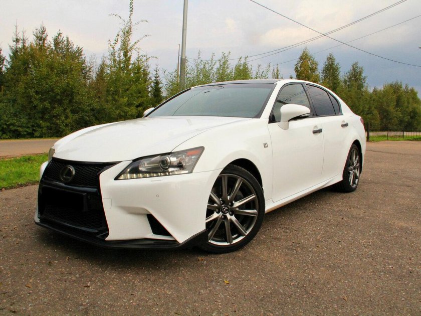 Lexus GS 250