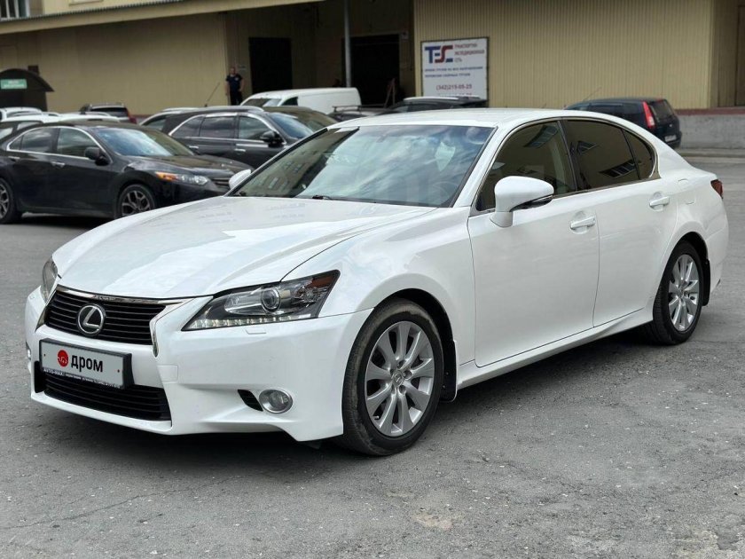 Лексус 14 года