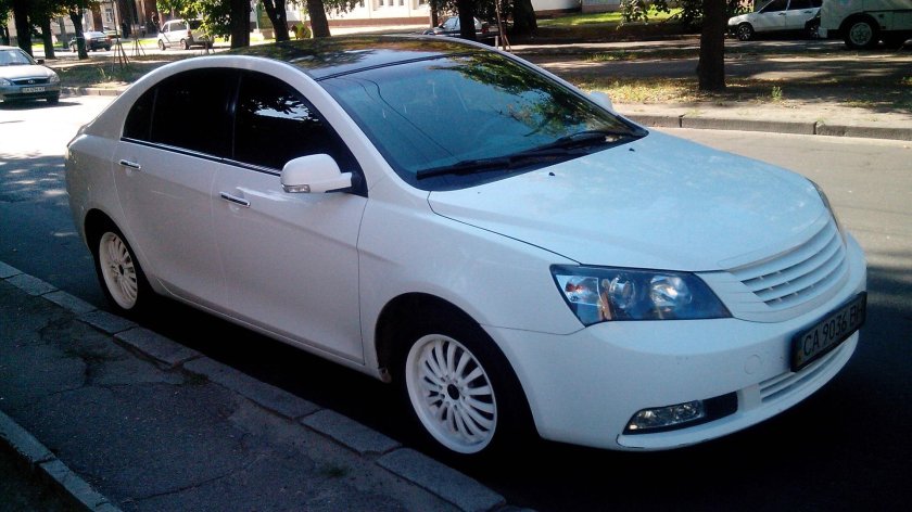 Geely emgrand ec7