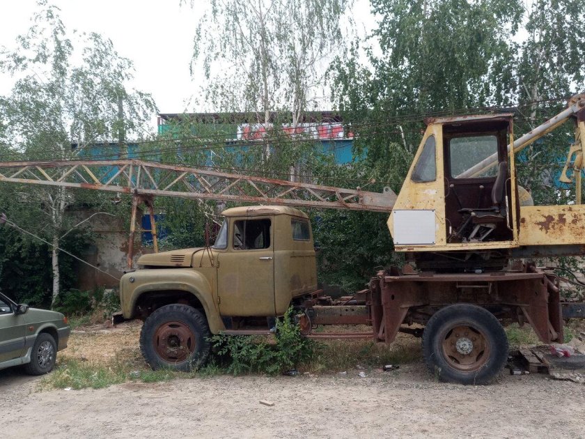 Автокран зил 130 кс 2561