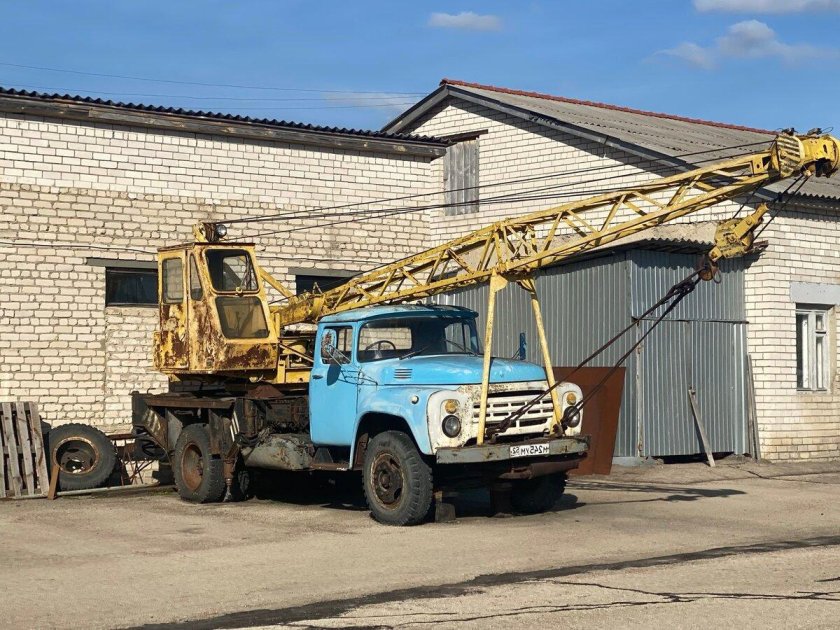 Автокран зил 130