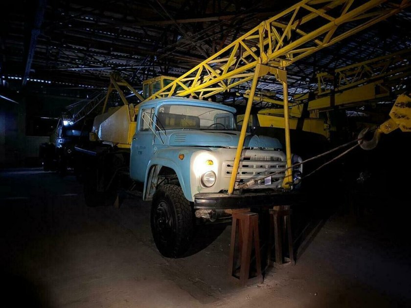 КС 2571 ЗИЛ 130