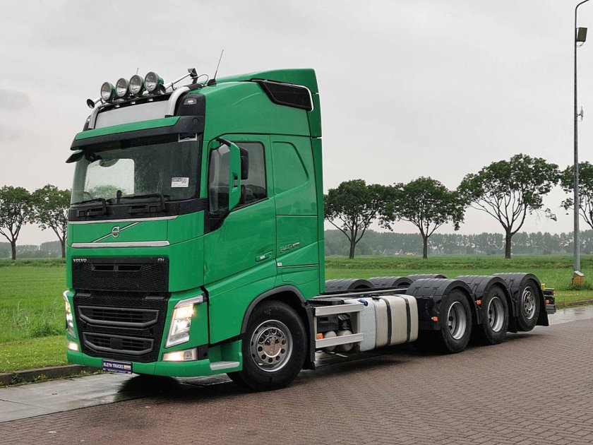 Volvo fh540 8x4 Tridem