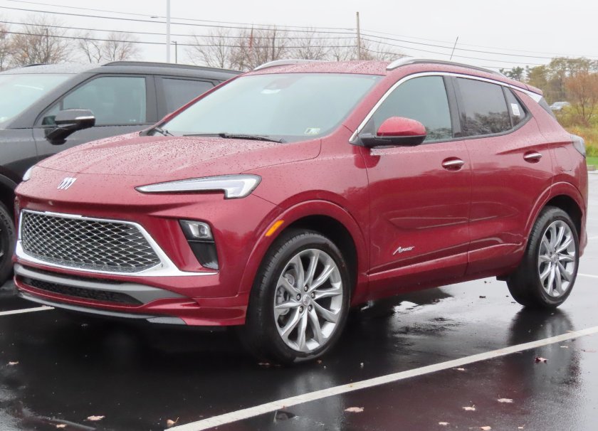 Тойота Королла кросс 2022 гибрид