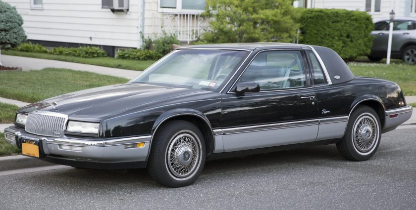 Buick riviera 1989