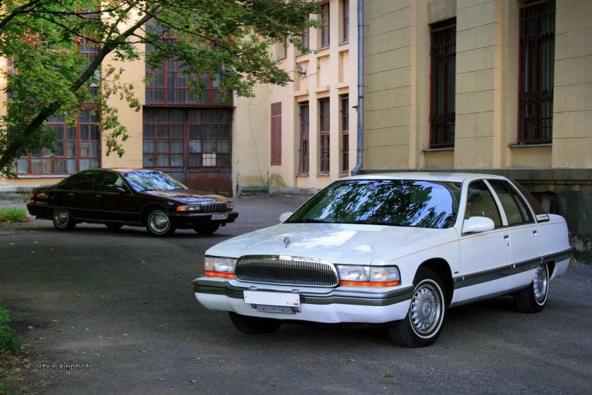 Buick Roadmaster 1993