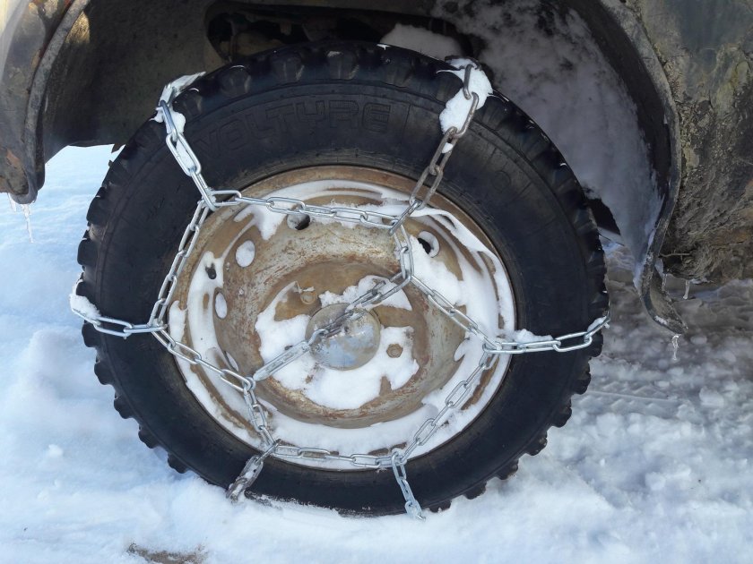 Цепи противоскольжения на КАМАЗ 43118