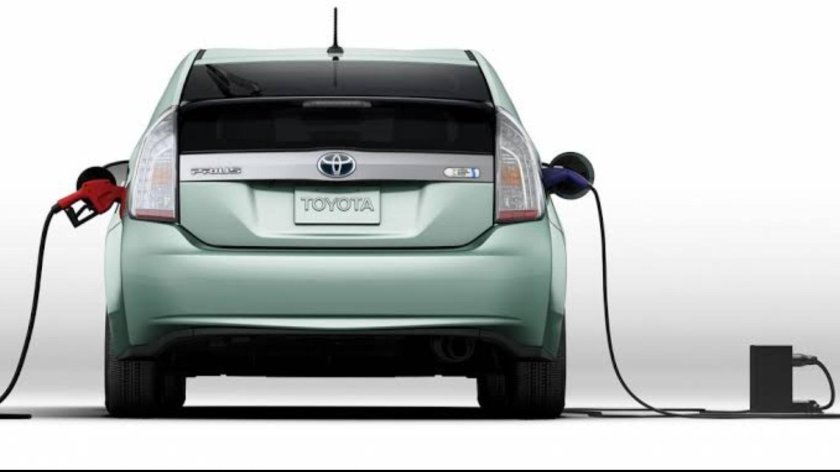 Гибридные автомобили Тойота Приус