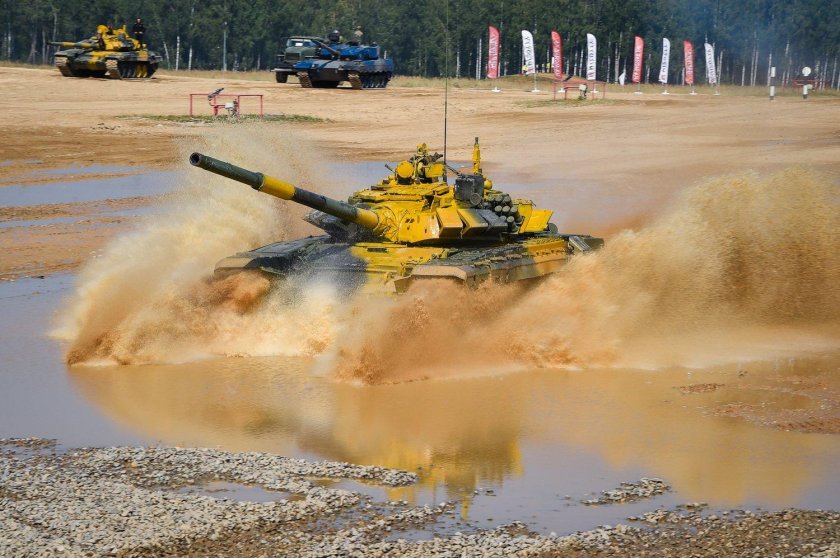 Армянский поворот в танковом биатлоне