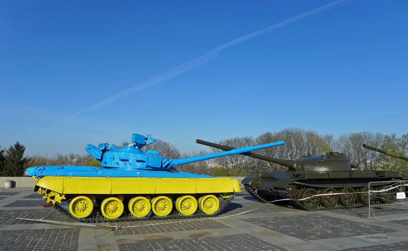 Т 80 Оплот Украина