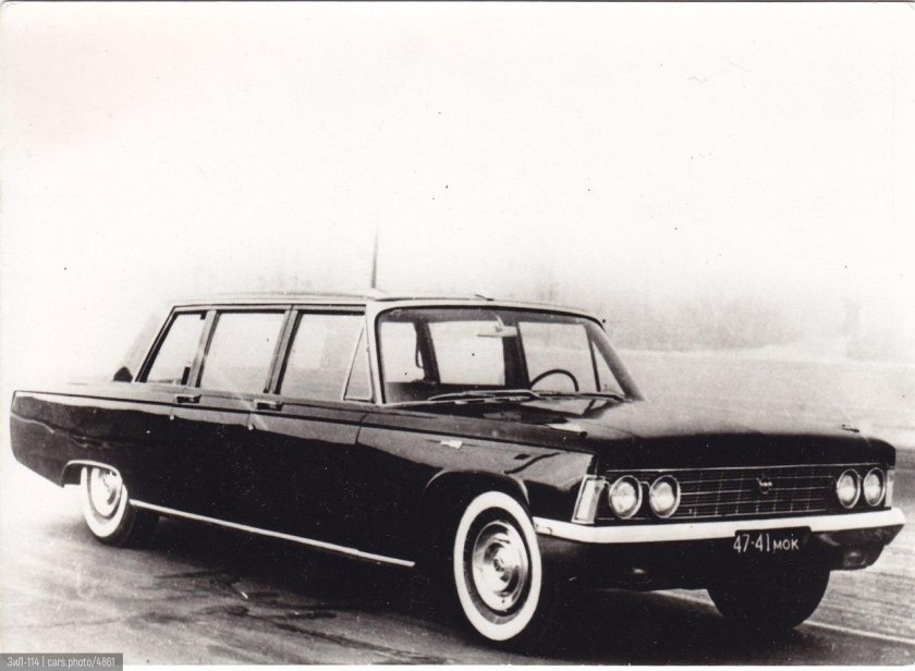 Чайка ЗИЛ 114