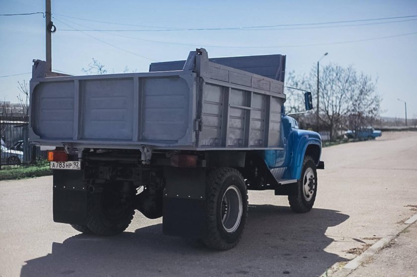 ЗИЛ 130 совок самосвал