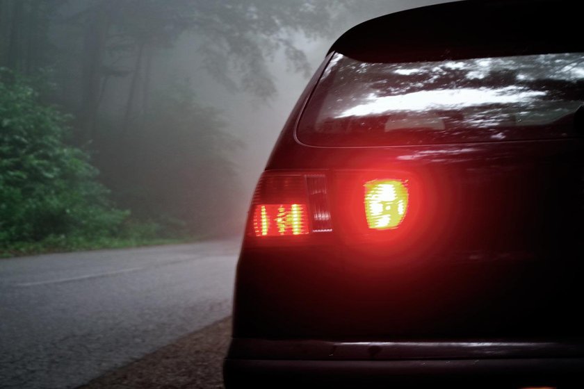 Задние противотуманные фонари