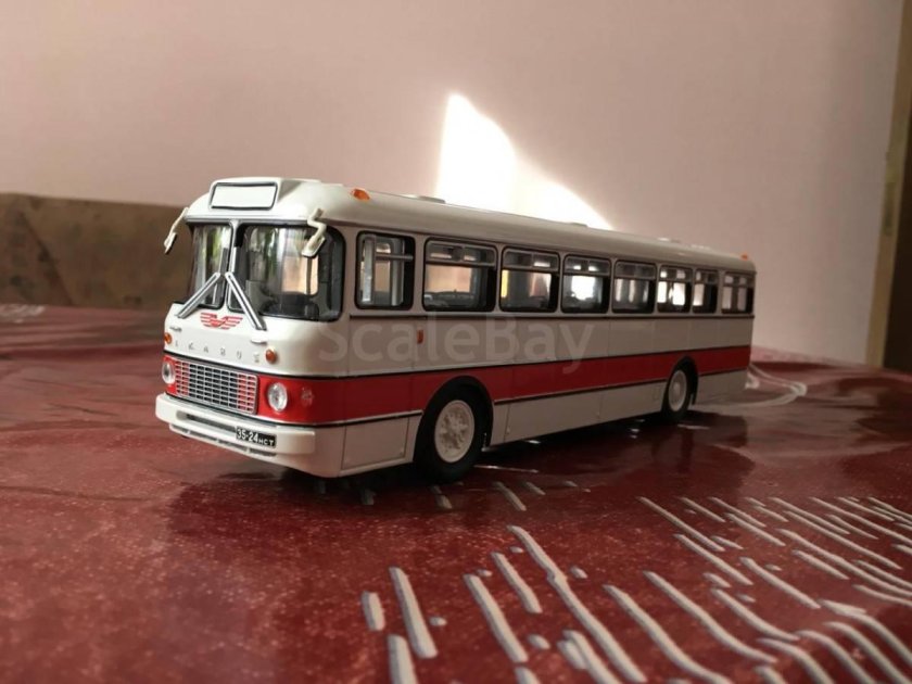 Автобус Икарус 556 модель
