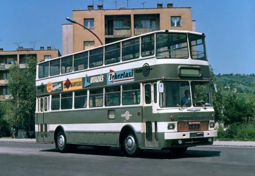 Двухэтажные автобусы