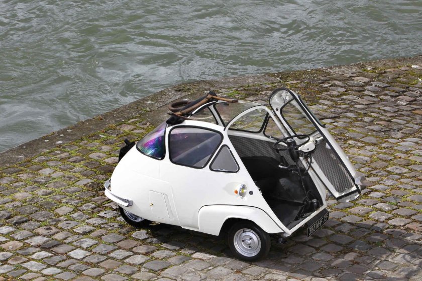 Velam Isetta