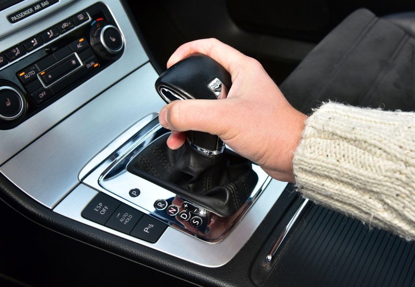 Автомат машина коробка