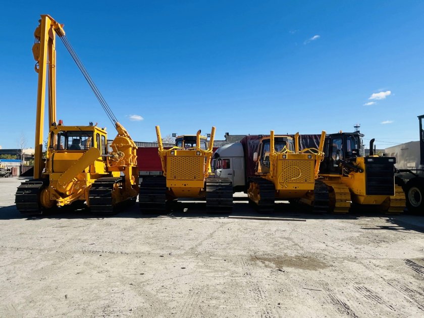 Кран-трубоукладчик четра тг-503