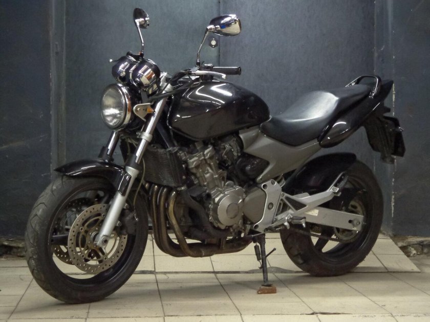 Honda cb600f Hornet 2004
