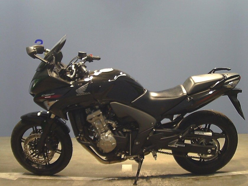 Мотоцикл Хонда CBF 600