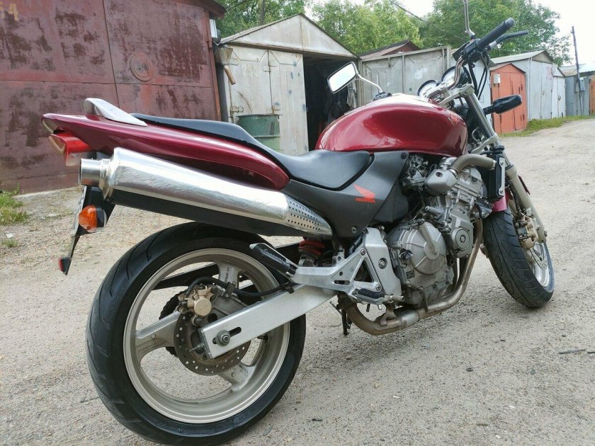 Прямоток Хонда Хорнет