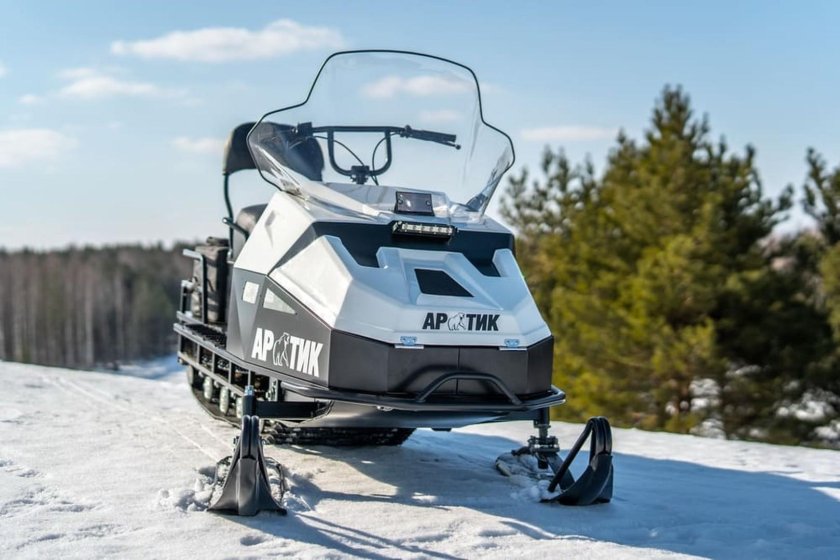 Снегоход арктик 4т