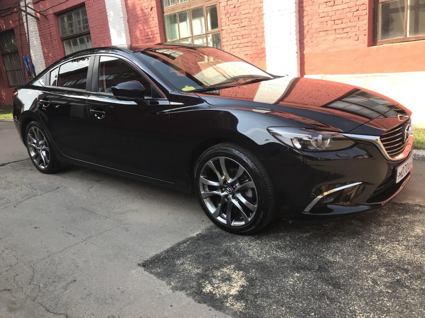 Мазда 6 2017 черная