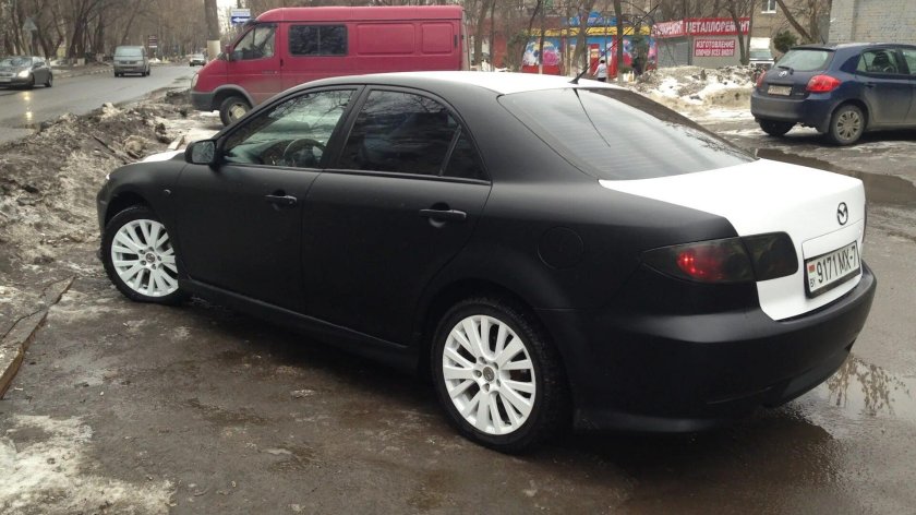 Мазда 6 2002 черная