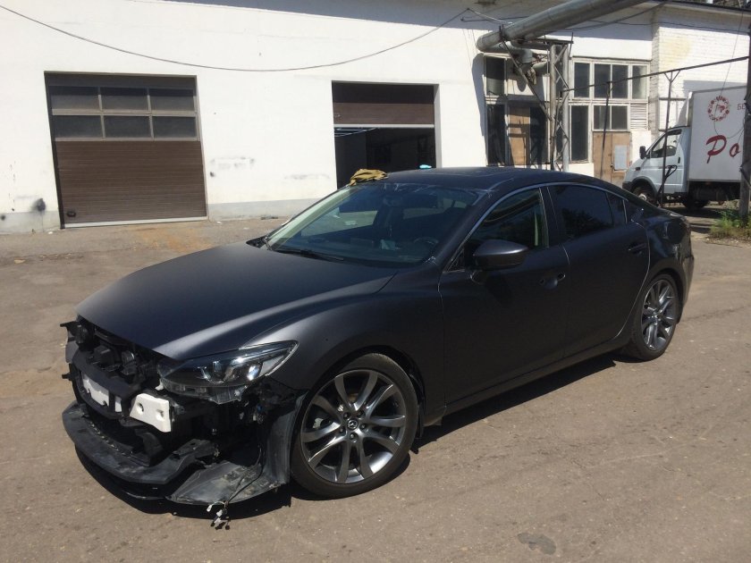 Мазда 6 серая матовая