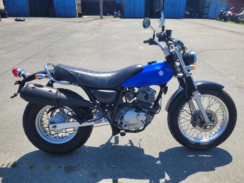 Мотоцикл suzuki