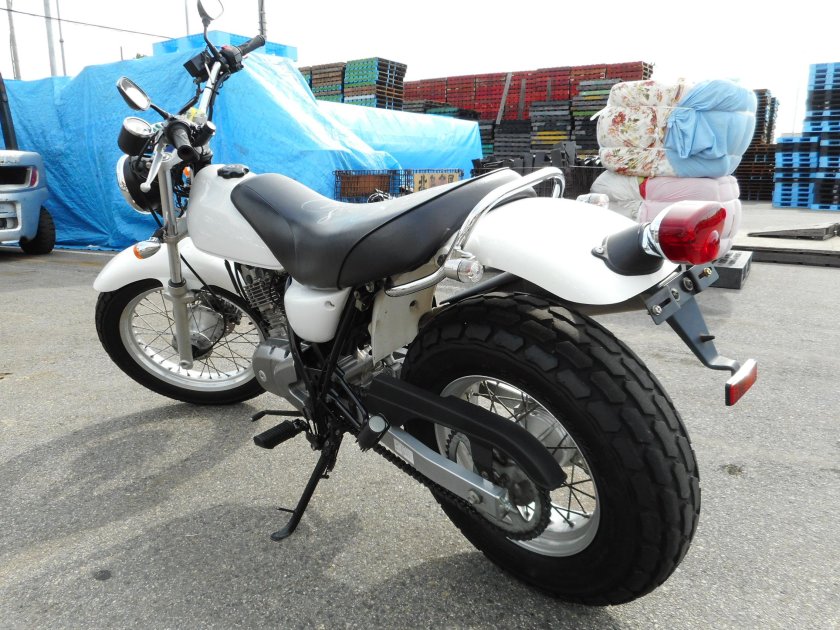 Suzuki 200