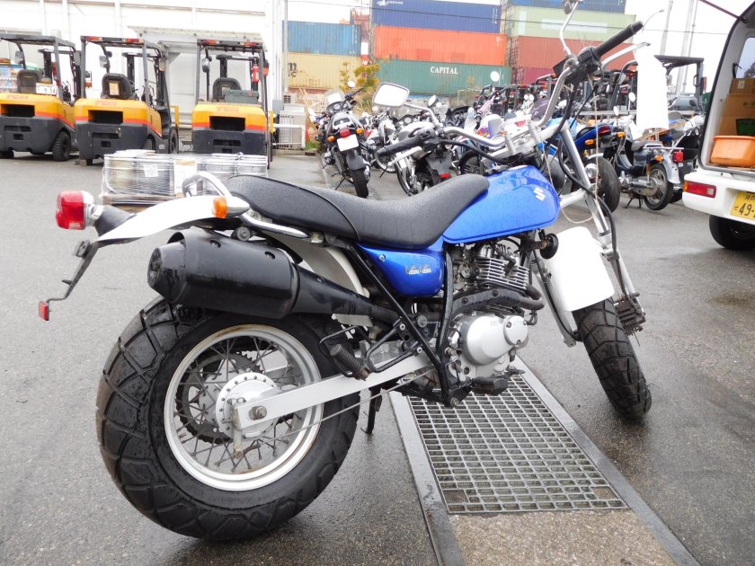 Suzuki VANVAN 200