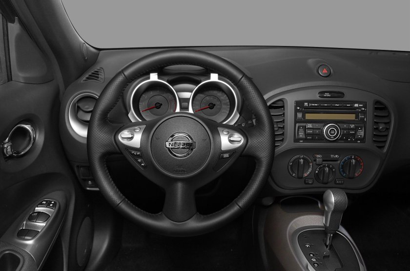 Nissan Juke 2012 торпеда