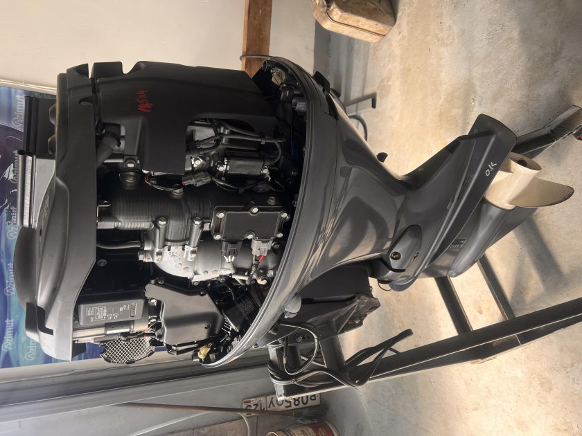 Лодочный мотор yamaha