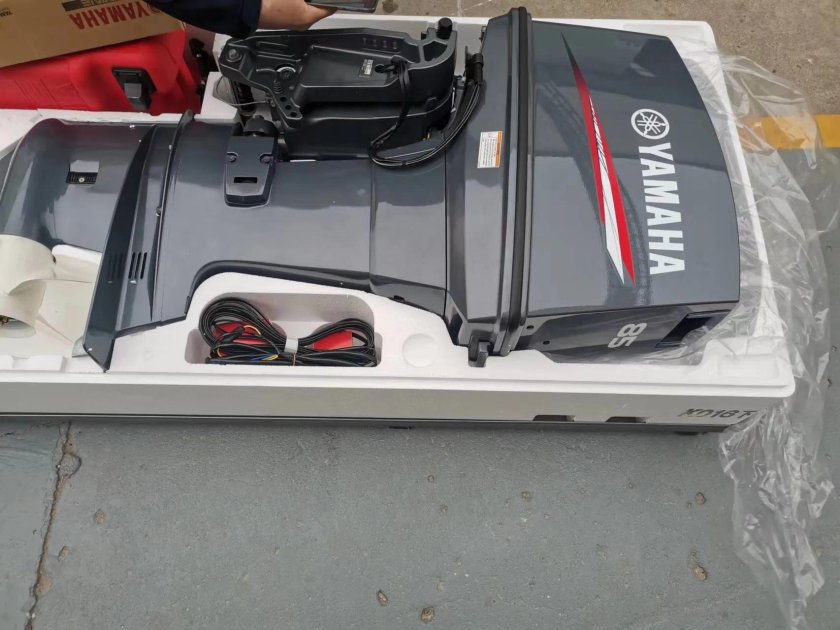 Лодочный мотор yamaha