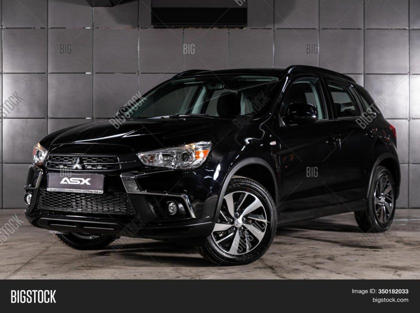 Митсубиси АСХ 2014 черный
