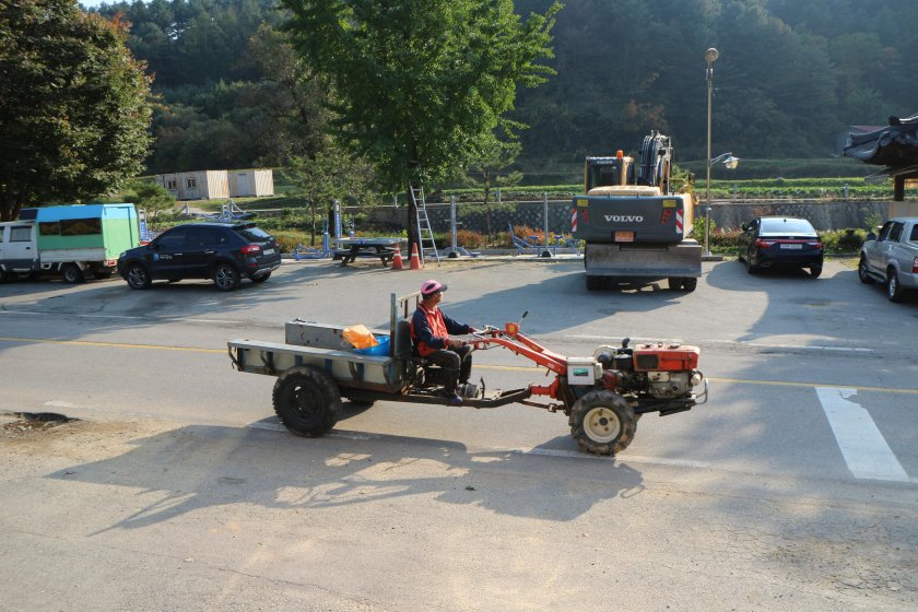 Мотоблок с прицепом