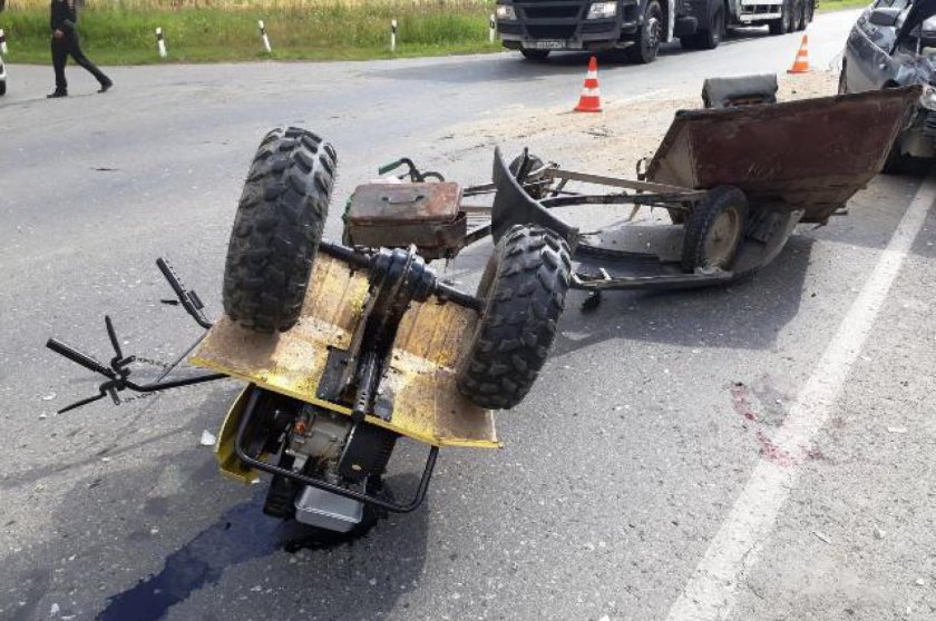 Сломанный мотоблок