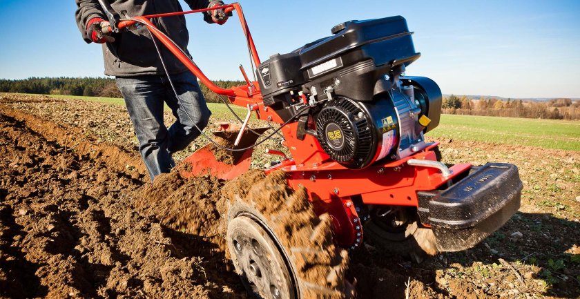 Мотоблок для вспашки