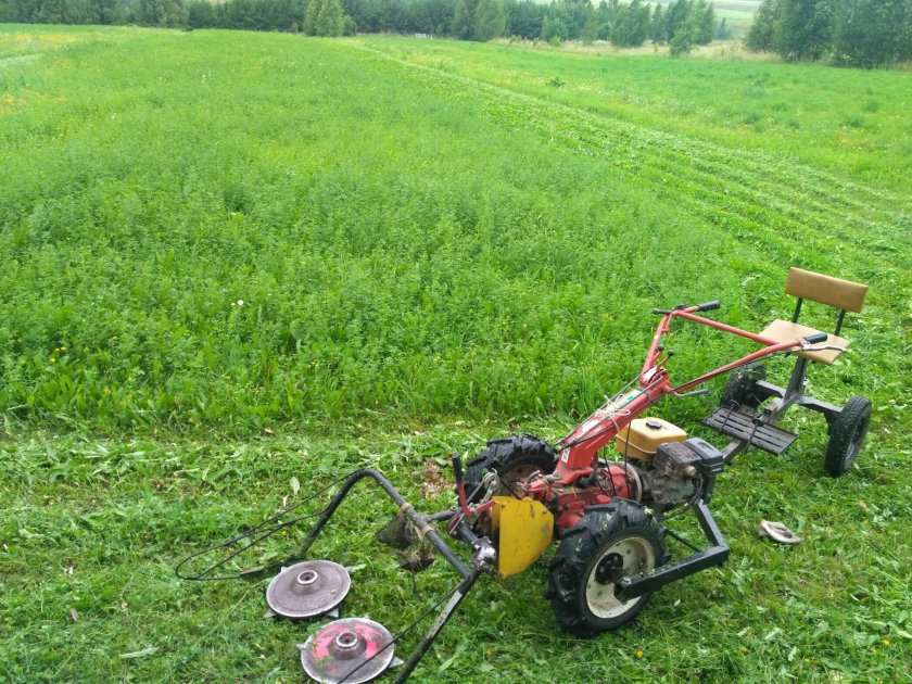 Роторная косилка Нева