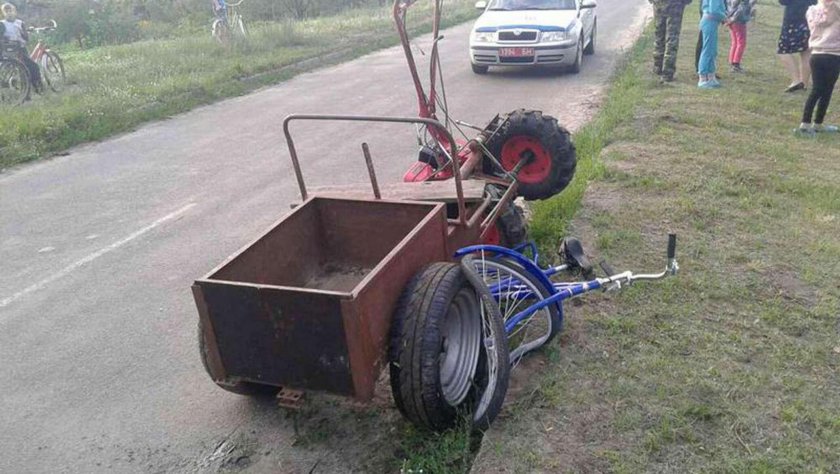 Водитель мотоблока