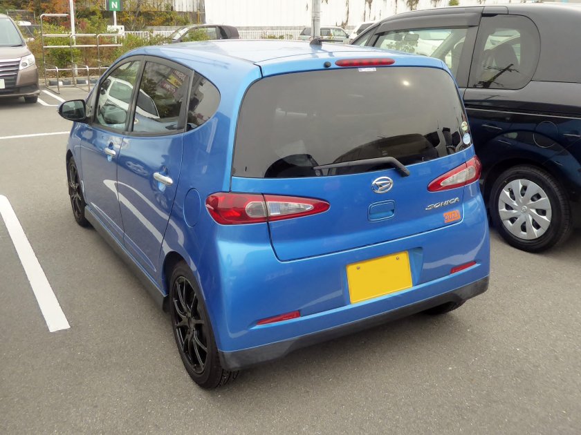 Дайхатсу 2005